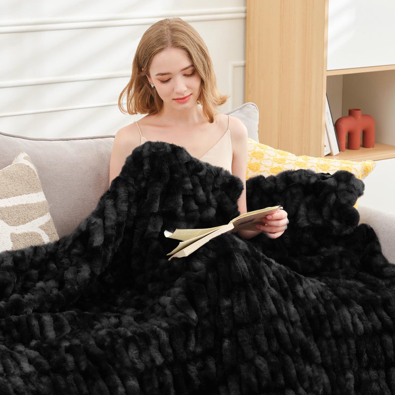 VFROO Ultra Soft Luxury Faux Fur Throw Blanket for Counch Fuzzy Fluffy Plush Warm Cozy Elegant Wrinkled Blanket for Sofa Bedroom Living Room (50""x60"" Tie-dye Black) - Image 5