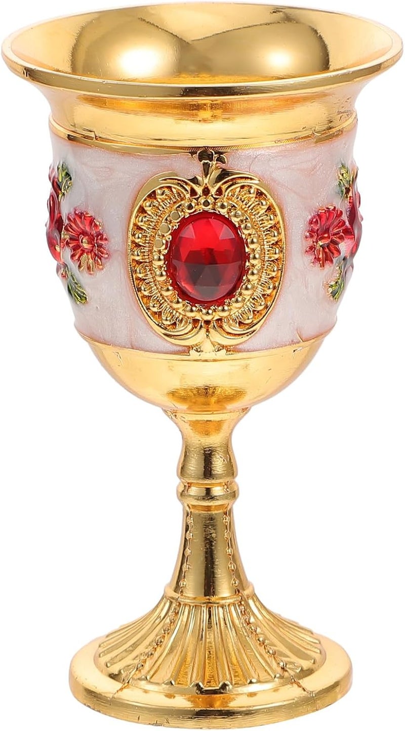 IMIKEYA Retro Small Wine Goblet Vintage Beverage Cup Embossed Floral Design European Style Glass Stemware for Home Bar Decoration and Party Use - Image 1