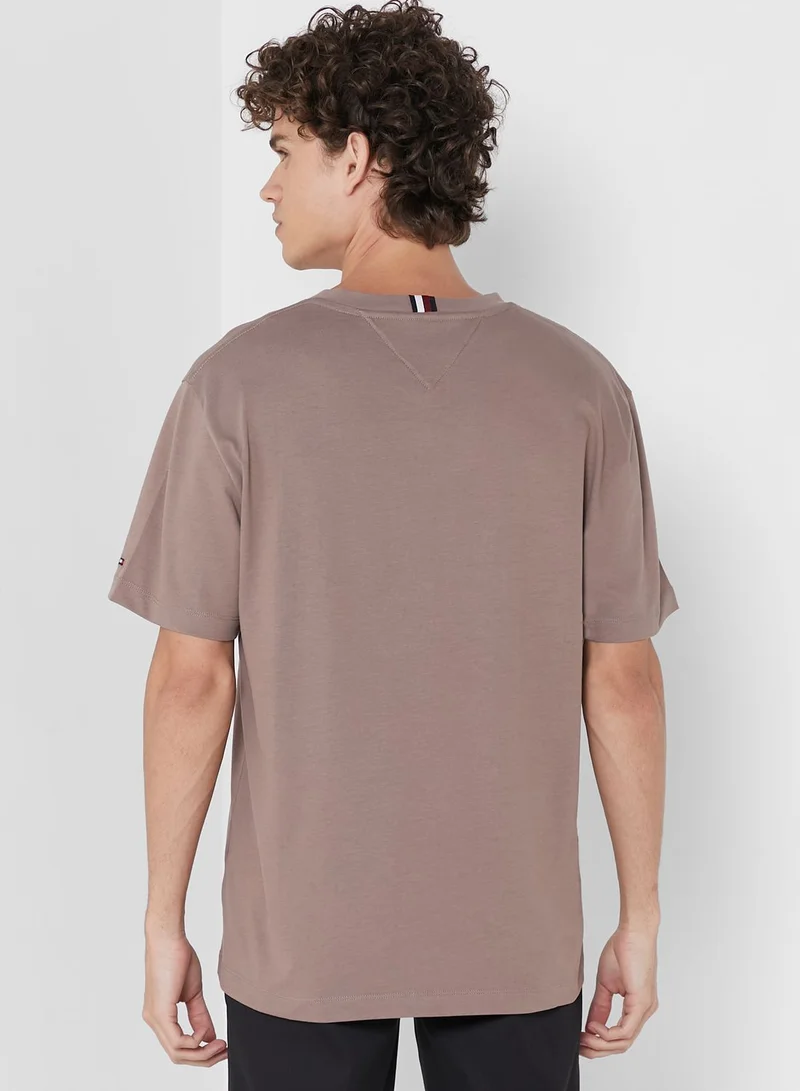 TOMMY HILFIGER Logo Crew Neck T-Shirt