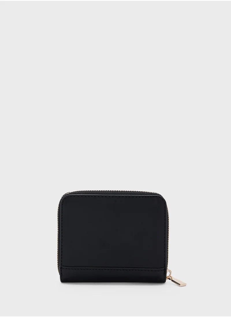 جس Laurel Small  Zip Around Wallet