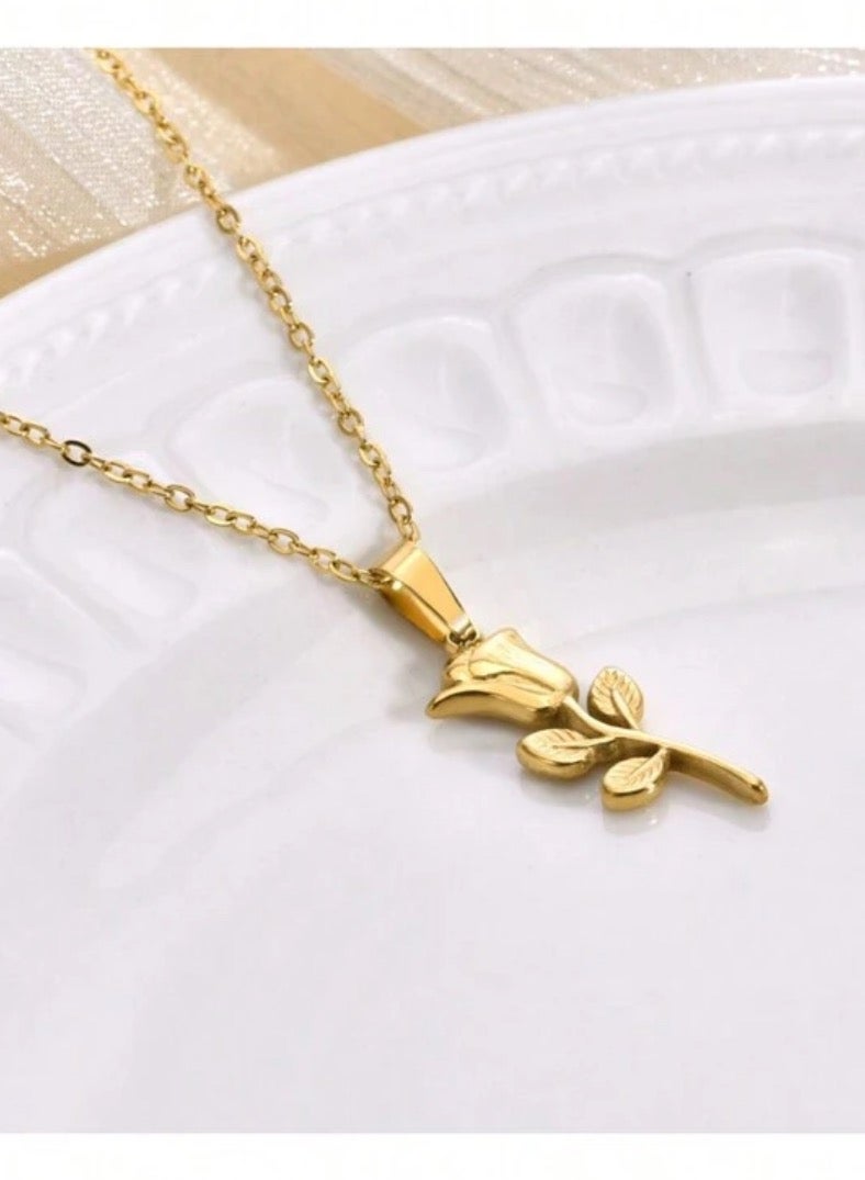 إيكوال سلسال نسائي أنيق مصنوع من الاستانلس ستيل مطلي باللون الذهبي - Image 3