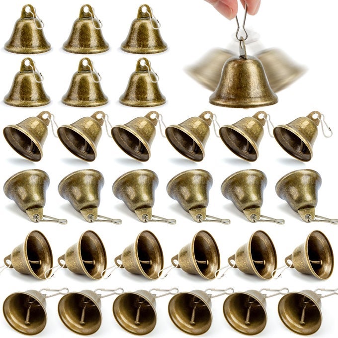 34PCS CRAFT BELLS SMALL BRASS BELLS WITH SPRING HOOKS HANGING FOR HOMES WEDDING PARTY DECORATIONS KEYCHAIN HANGING WIND CHIMES 17 X 15 VINTAGE