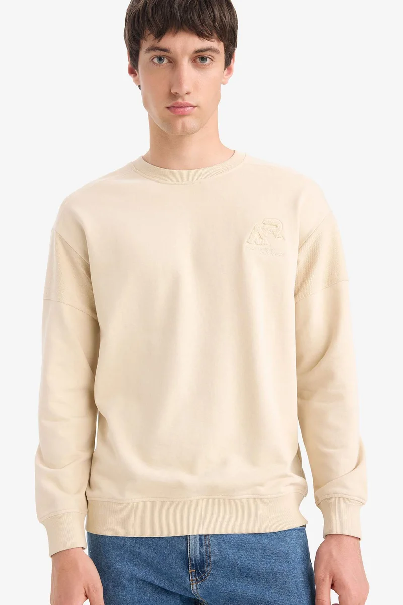 Defacto Boxy Fit Long Sleeve Sweatshirt