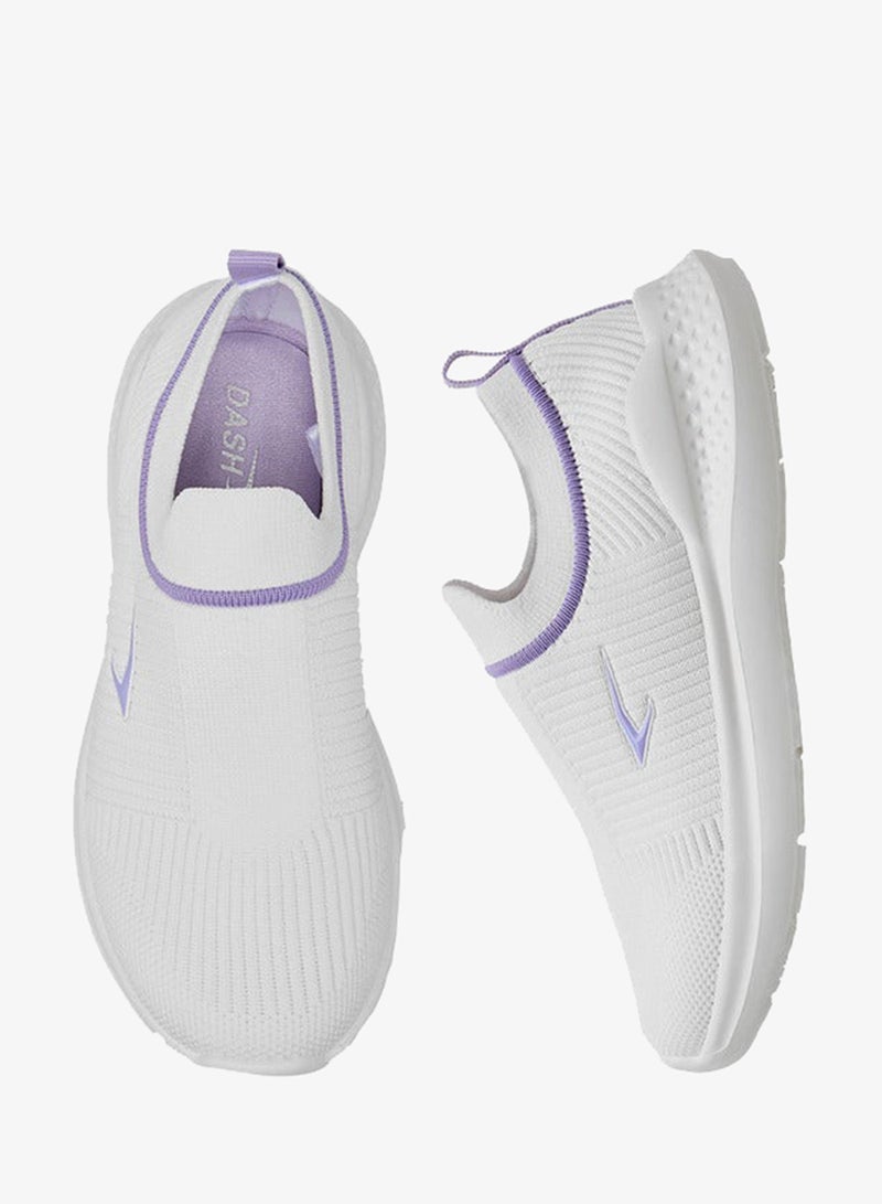 Dash Textured Slip-On Sports Shoes with Pull Tab - Image 3