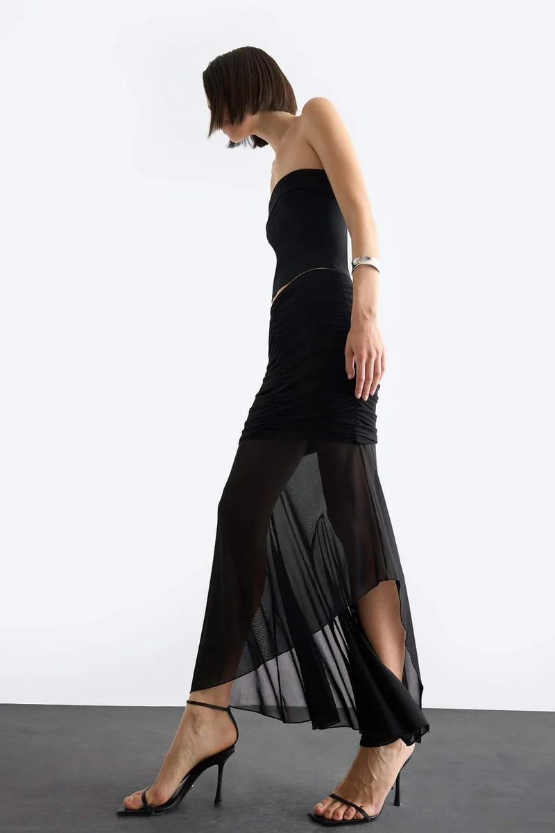 ديفاكتو Tulle Elastic Band Midi Skirt