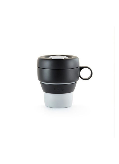 Silicone mug, different quality material, foldable, with a lid, useful for work and at home, white color z