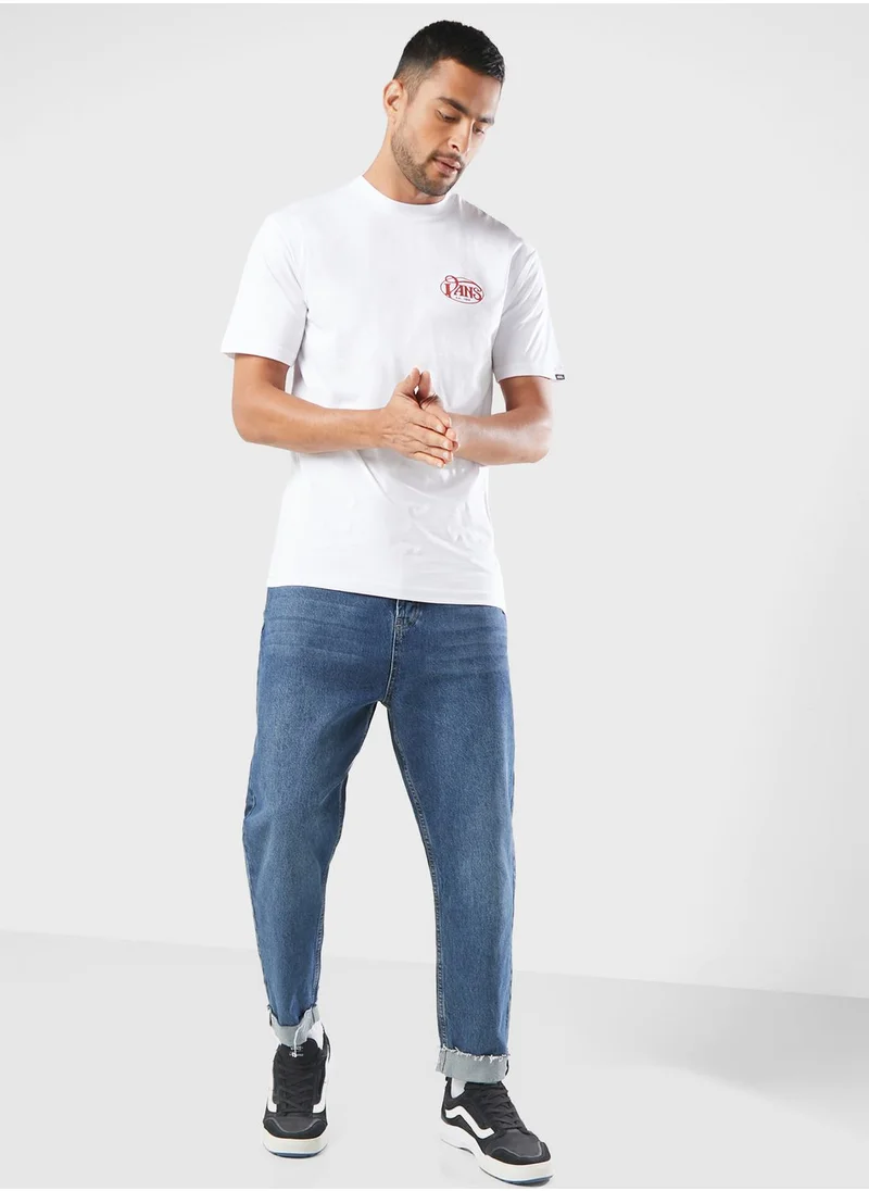 فانز تيشيرت بتصميم بيضاوي