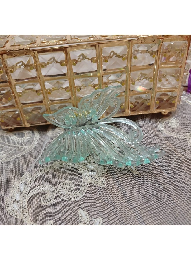 Set of 3 butterfly hair clips - elegant and secure in gold, purple, and light blue colors - Image 4