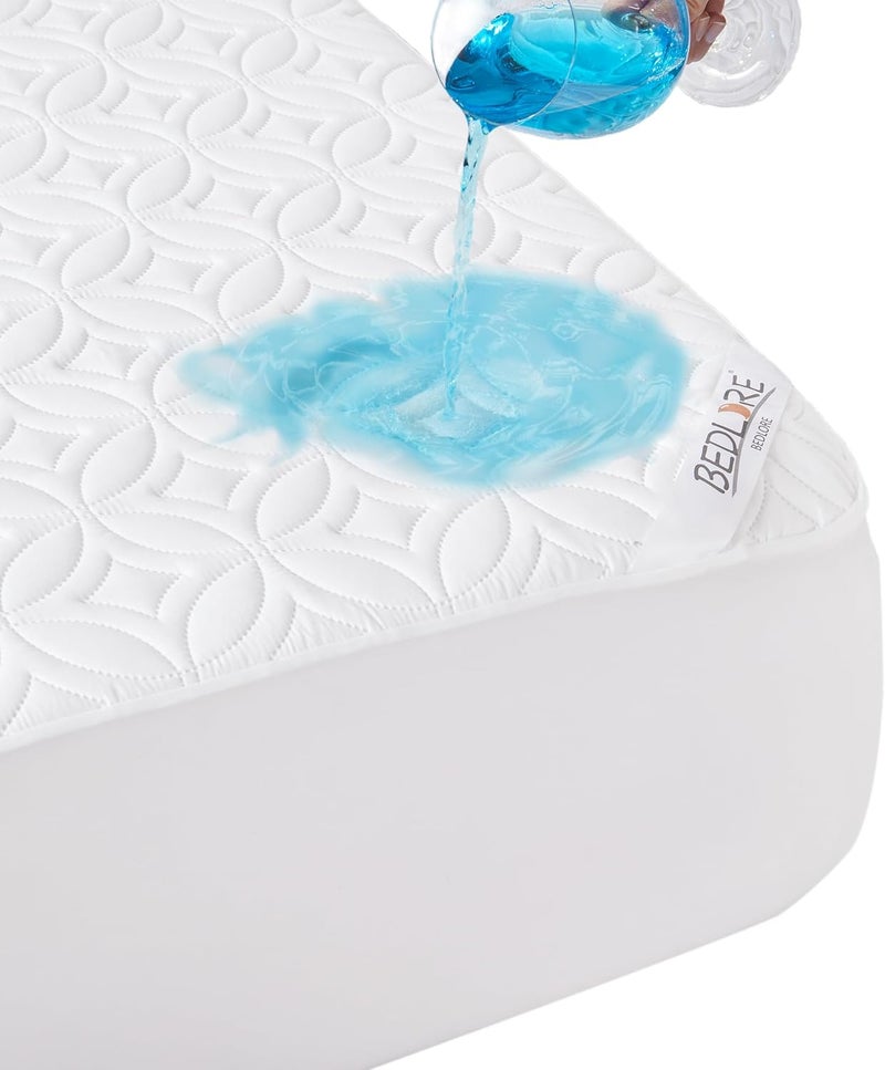 BEDLORE واقي مرتبة مقاوم للماء من ، غطاء مرتبة كامل الحجم مع جيب عميق بعمق 6-18 بوصة، غطاء مرتبة مزدوج ناعم وقابل للتنفس لغرفة نوم الأطفال والمراهقين، سكن الجامعات، الفنادق (أبيض) - Image 1