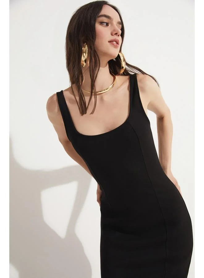 JUNE Sleeveless Knit Dress