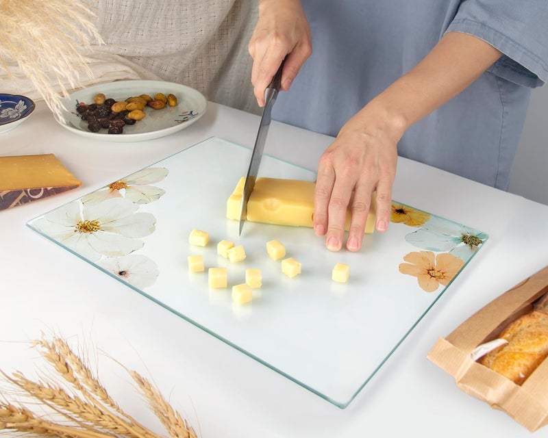 Kitchenville لوح تقطيع زجاجي من كيتشينفيل 40×30 سم: شفاف، متين، صحي لحماية سطح العمل - مقاوم للخدش، مقاوم للحرارة، سهل التنظيف - Image 5