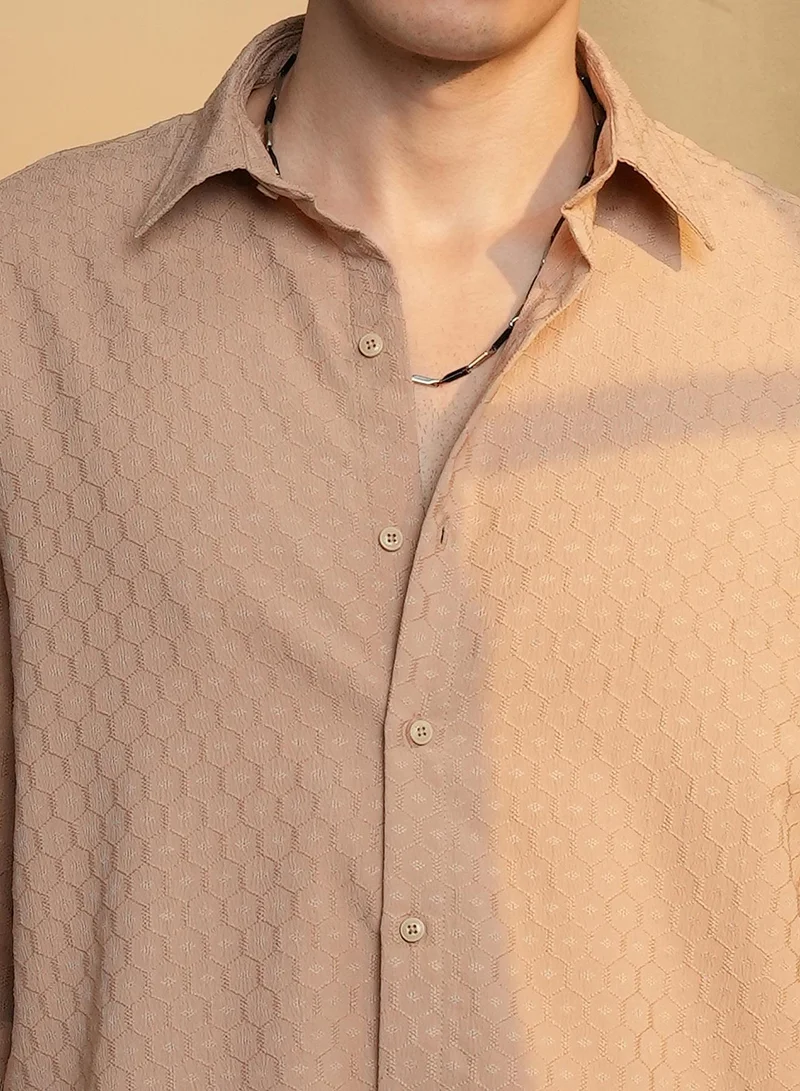 Campus Sutra Men's Saltbox Beige Honeycomb-Textured Oversized Shirt