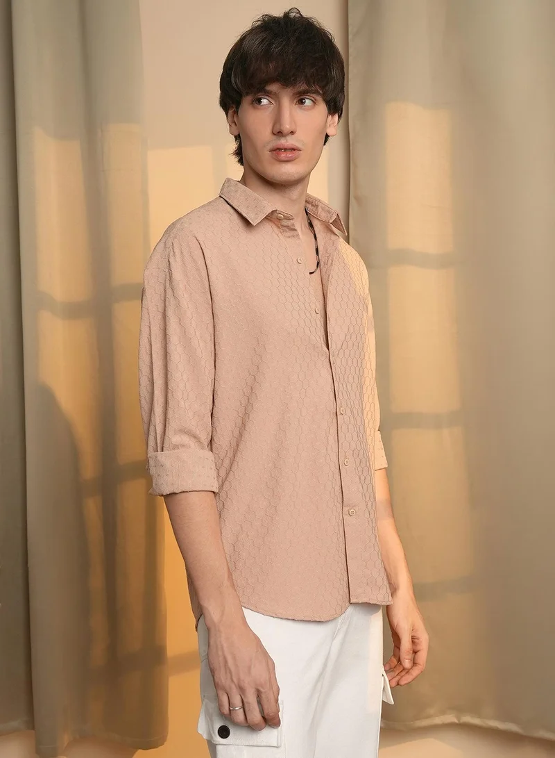 Campus Sutra Men's Saltbox Beige Honeycomb-Textured Oversized Shirt