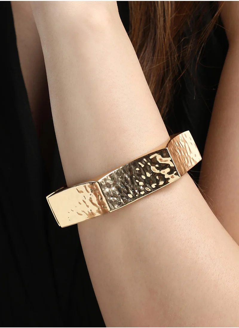 سوهي Women's The Dented-Bolt Bangle Bracelet