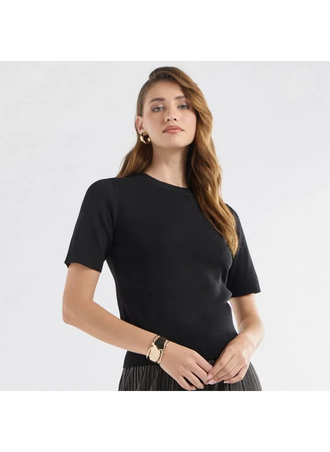 FAV Solid Round Neck T-shirt with Short Sleeves