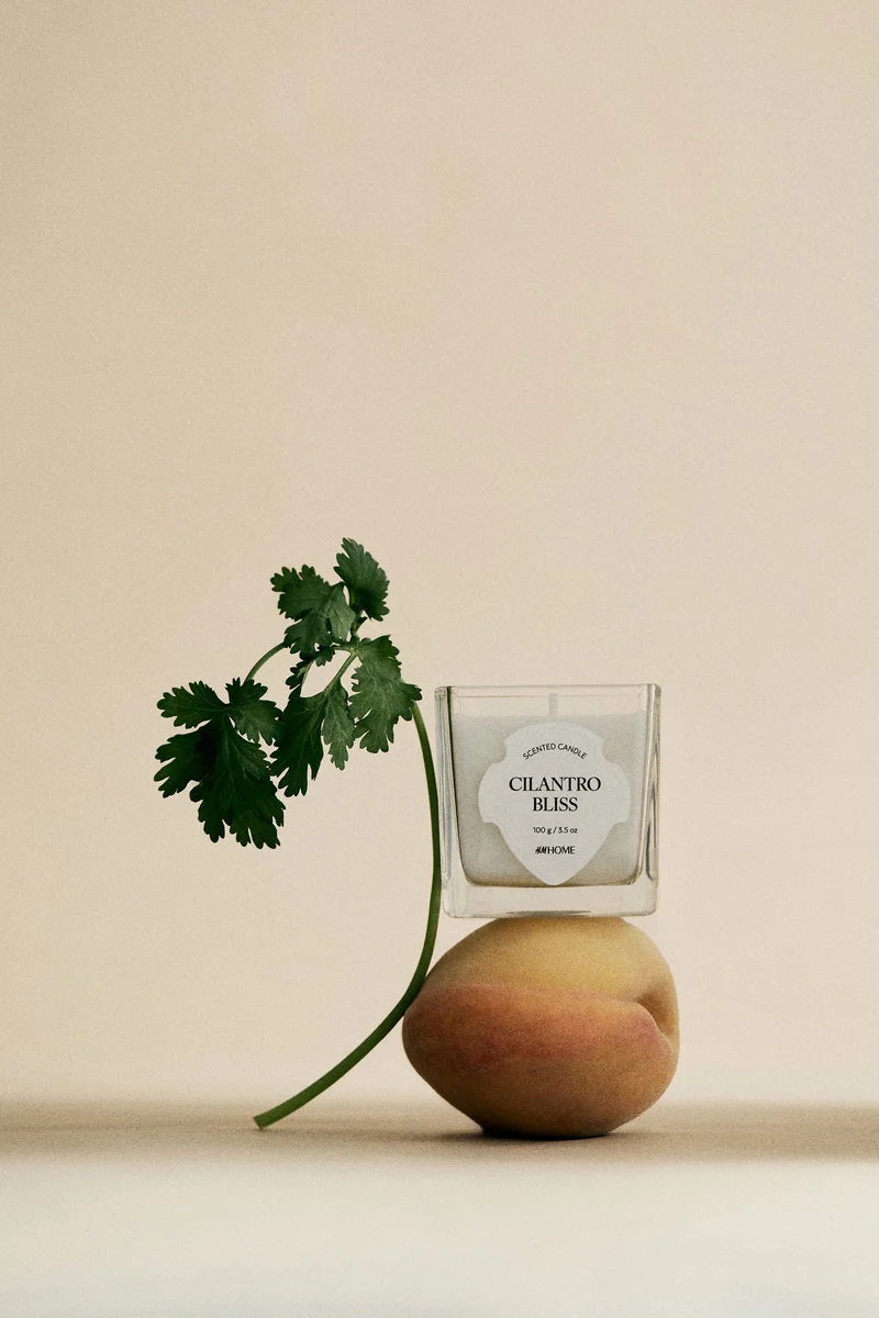 H&M Small scented candle in glass holder
