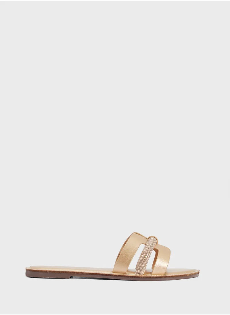 ايلا Ladies Flat Sandal