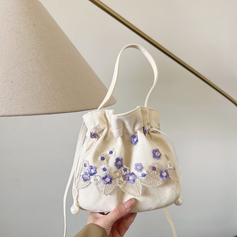 Chinese Style Ancient Han Dynasty Accessories Bag Handmade Lace Embroidered Fabric One-Shoulder Cross-Body Handbag Bucket Bag - Image 4