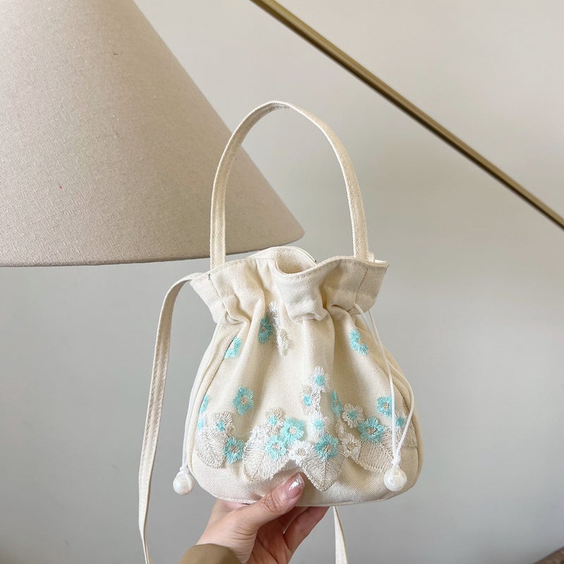 Chinese Style Ancient Han Dynasty Accessories Bag Handmade Lace Embroidered Fabric One-Shoulder Cross-Body Handbag Bucket Bag - Image 3