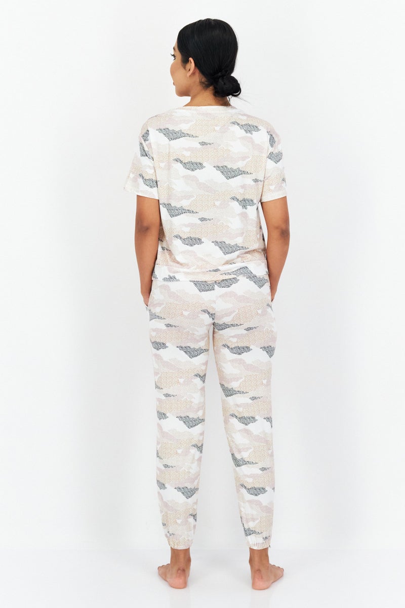 Avalanche Women 2 Pcs All-over Print Top And All-over Print Pajama, White Combo - Image 4