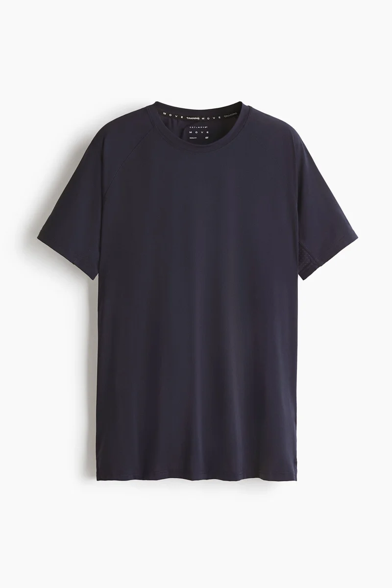 Muscle Fit Sports T-shirt with CoolMove™