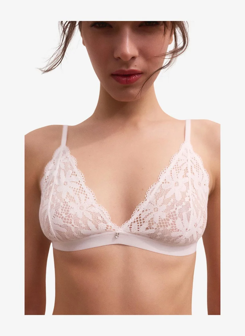 Penti Women Triangle Lace White Wireless Bra