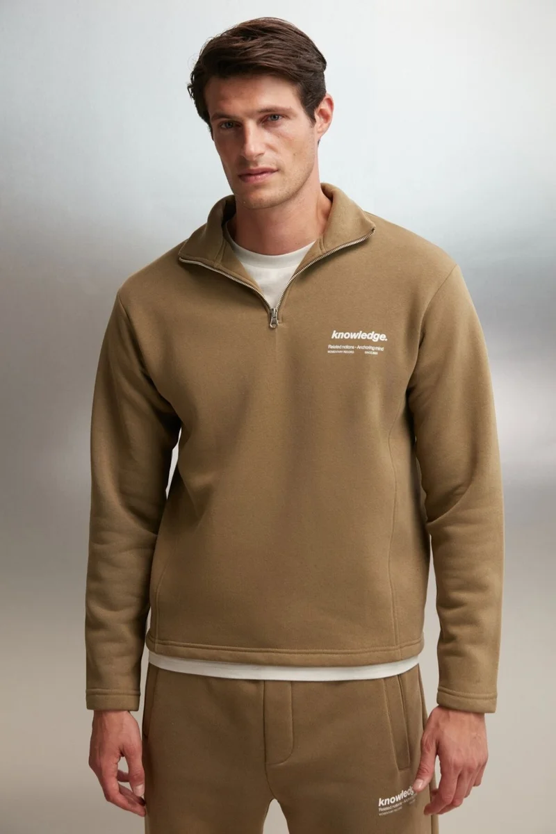 جريميلانج Halden Men's Polar Fleece Stand Collar Half Zipper Printed Detail Regular Khaki Sweatshirt