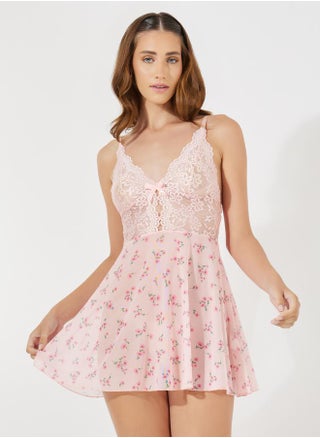 Scalloped Edge Lace Cup and Ditsy All Over Print Mesh Babydoll - pzsku/ZE49B453C1371F983C7FBZ/45/1741263342/f4601fad-3275-4a22-a6e1-ca2f061feaa5