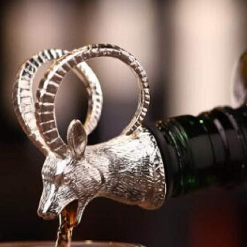 woobles Wine Opener Vintage Metal Wine Bottle Champagne Pourer Stopper Antelope Head Shaped Wine Caps Sealers Preservers Saver Wine Bottle Seal Plug for Wedding Bar Party () Wine Stopper Silver - Image 2