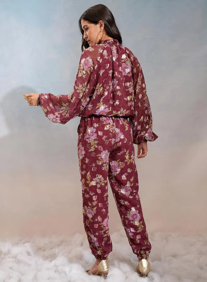 Vishudh Floral Printed Tie-Up Neck Top and Joggers Co-Ords by Styli