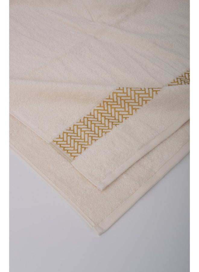 White Rose 4 Piece Bathroom Towel Set - ARROW JACQUARD - 500 GSM - 100% Cotton Terry - Jacquard Border- 2 Bath Towel 70X140 cm & 2 Hand Towel 50x90 cm- Luxury Touch - Extra Absorbent-White - Image 4