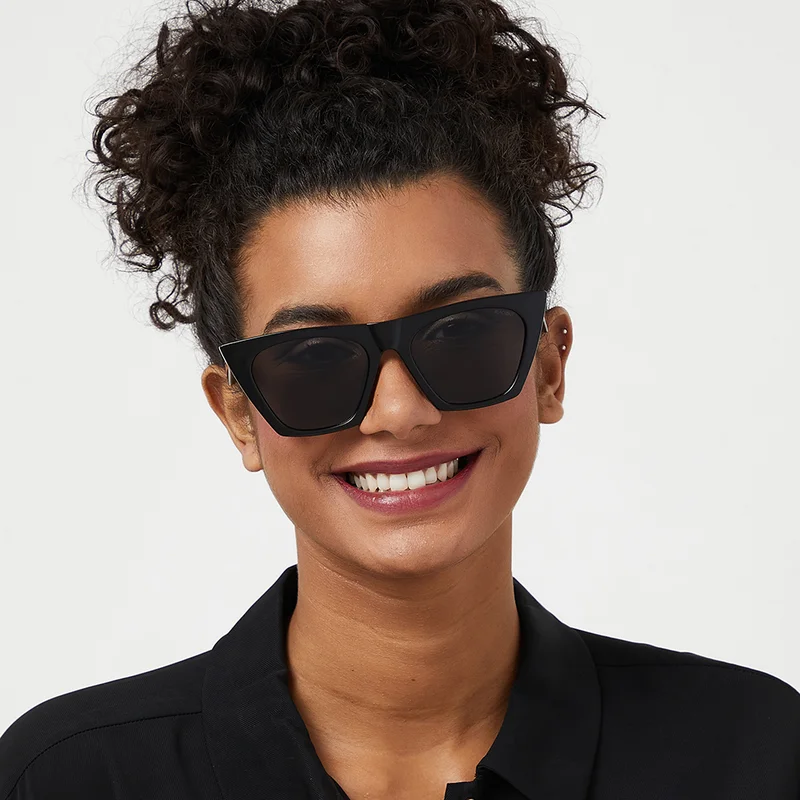Blackout Women's BlackOut LIBERTY By Eyewa -Women Sunglasses -Cat Eye Sunglasses