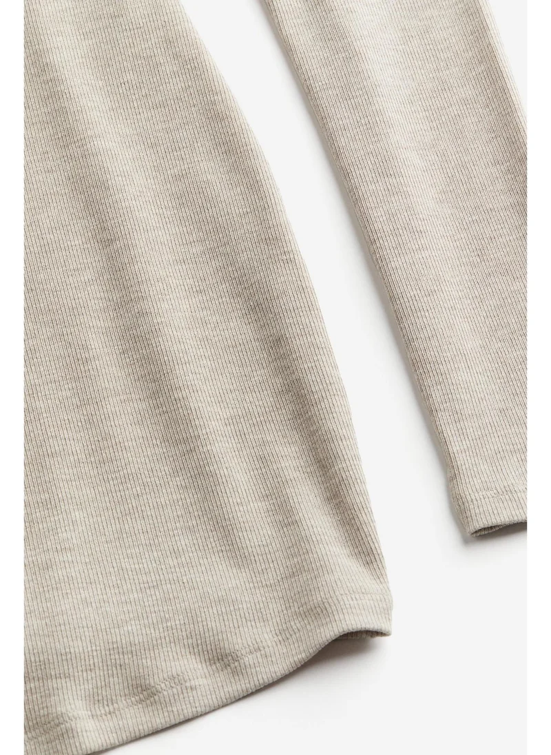H&M MAMA Ribbed jersey top