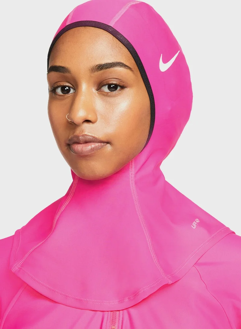 نايكي حجاب للسباحة