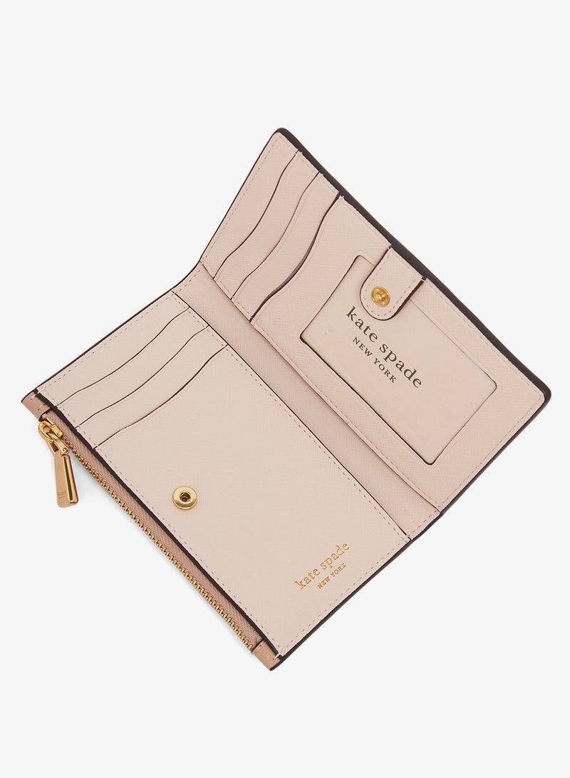 كيت سبيد محفظة بسحاب وتفاصيل شعار - Image 4