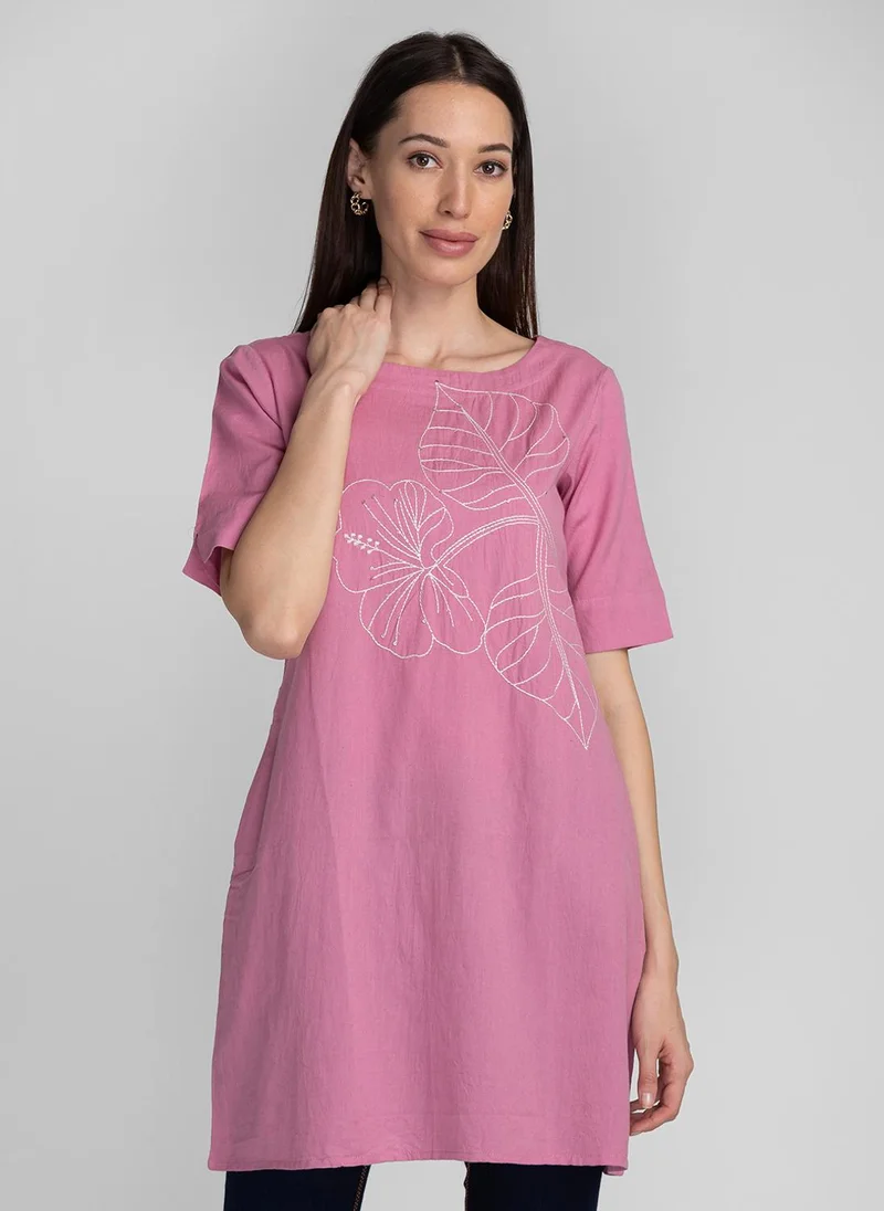 جلو باص كنزة مطرزة بياقة قارب للنساء