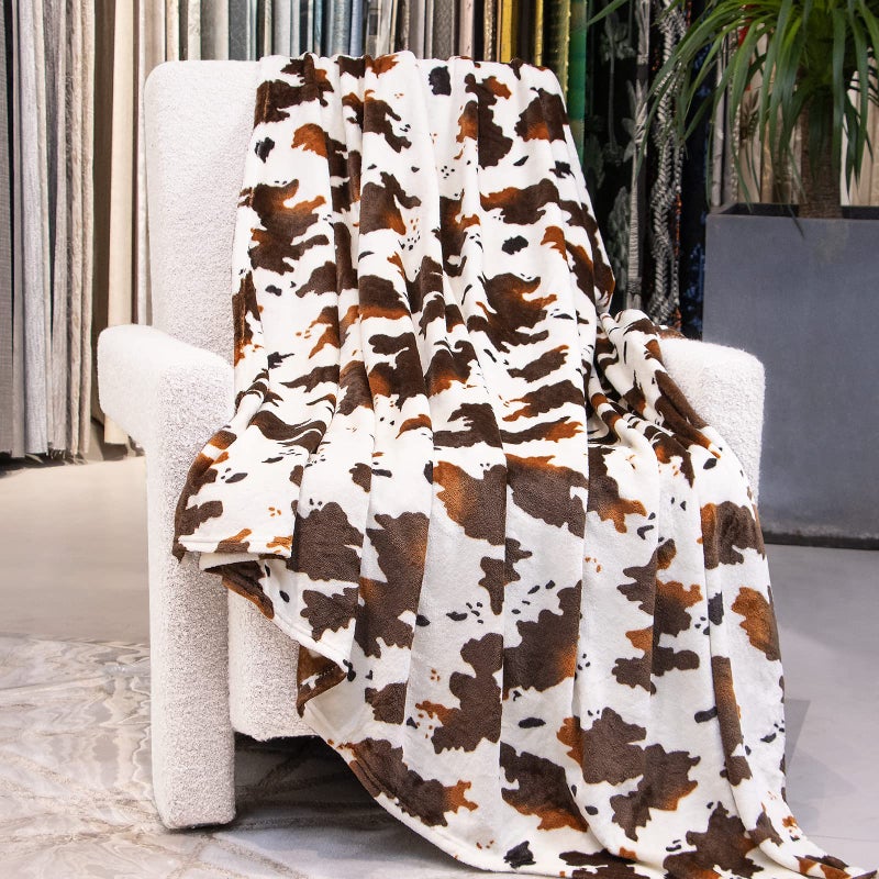GEULAY Cow Print Fleece Blanket  Brown White Plush Throw Lightweight Bed Couch Decor Cute Cowhide Pattern Gift for Women Girls Teens 50x60