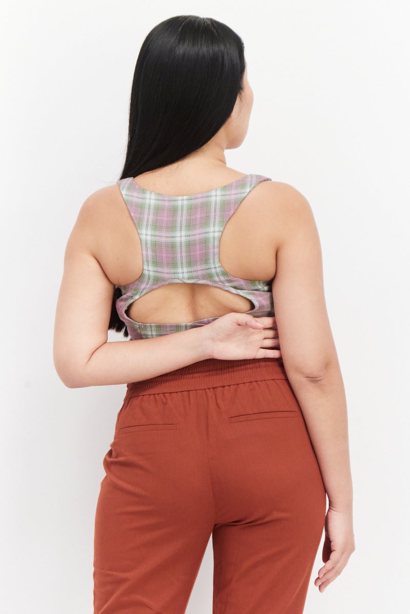 Lola May بلوزة نسائية بقصة على شكل حرف U مع حزام حول الخصر، مزخرفة بمربعات، بنفسجي - Image 3