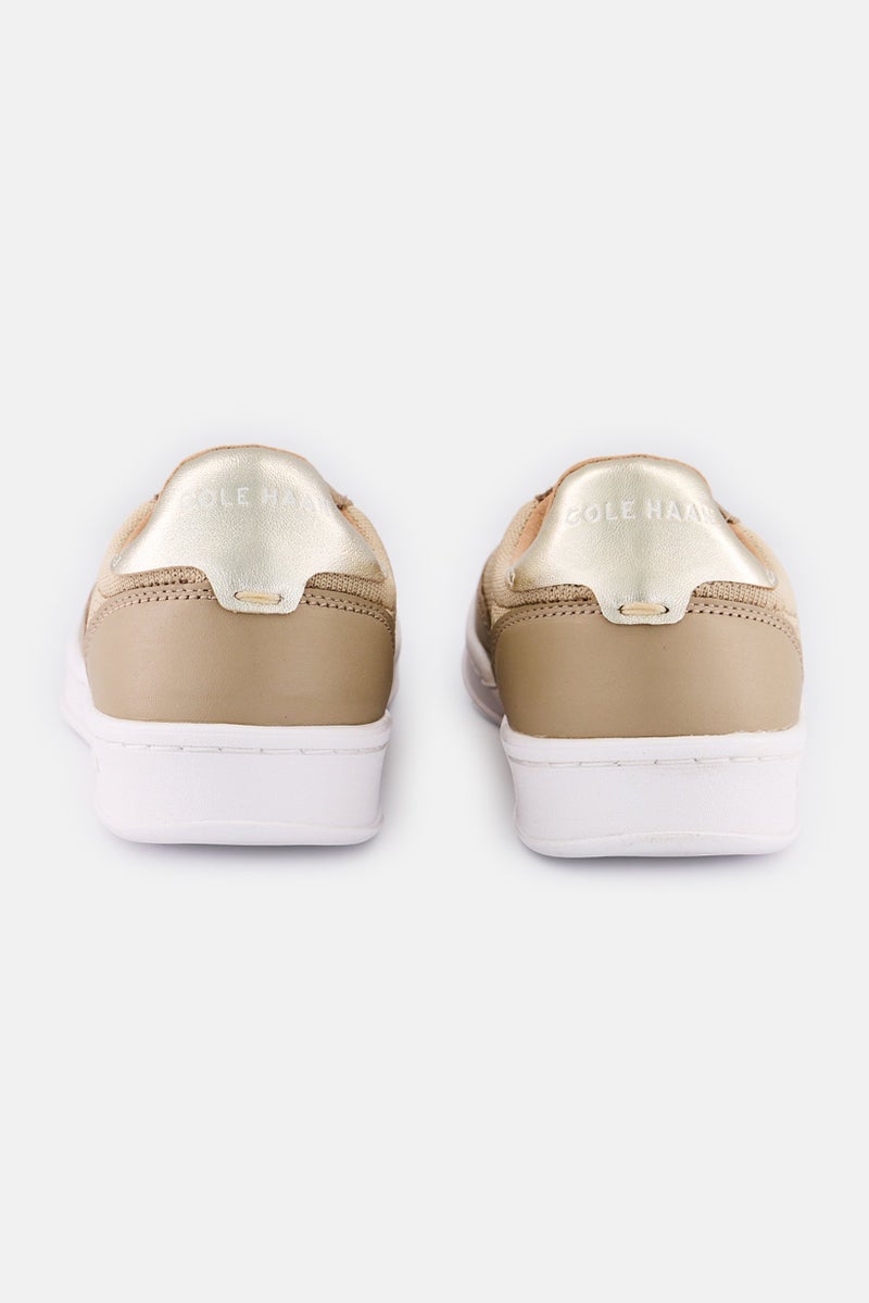 COLE HAAN أحذية نسائية متوسطة GP غير رسمية مزودة بأربطة، بيج داكن - Image 2