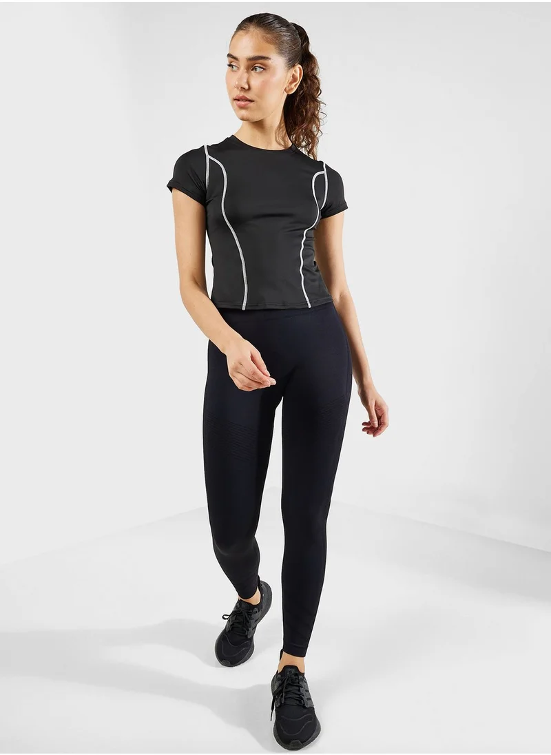 FRWD Contrast Stitch Detail T-Shirt