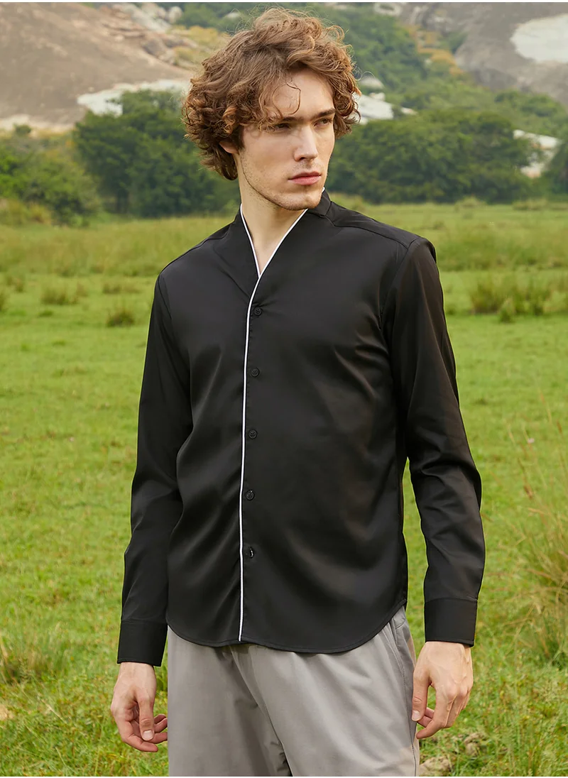 كامبوس سوترا Men's Charcoal Black Solid Culinary Shirt