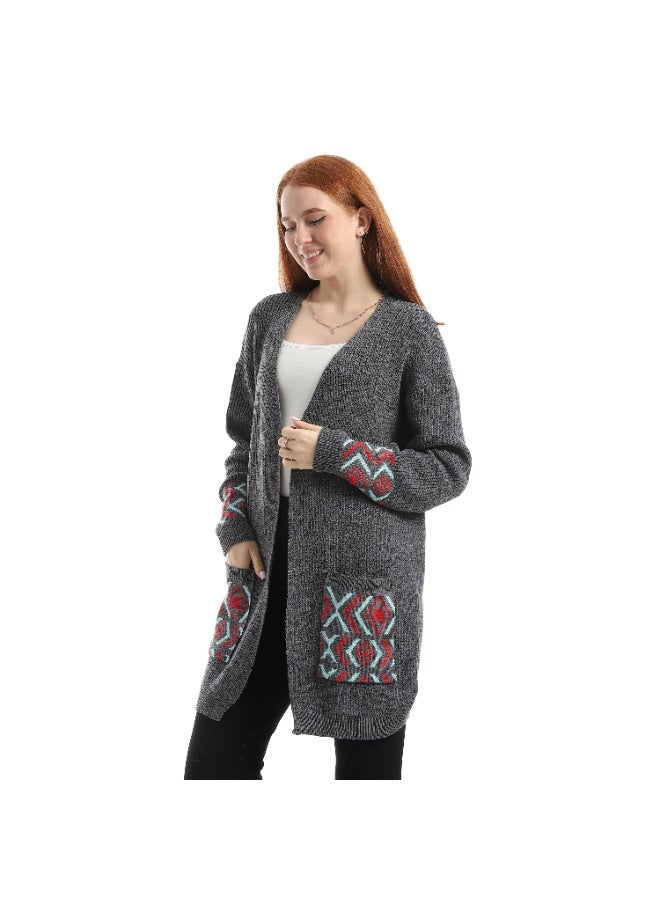 سيزار كارديجان حريمي صوف طويل مزود بنقش علي الجيب - Image 2