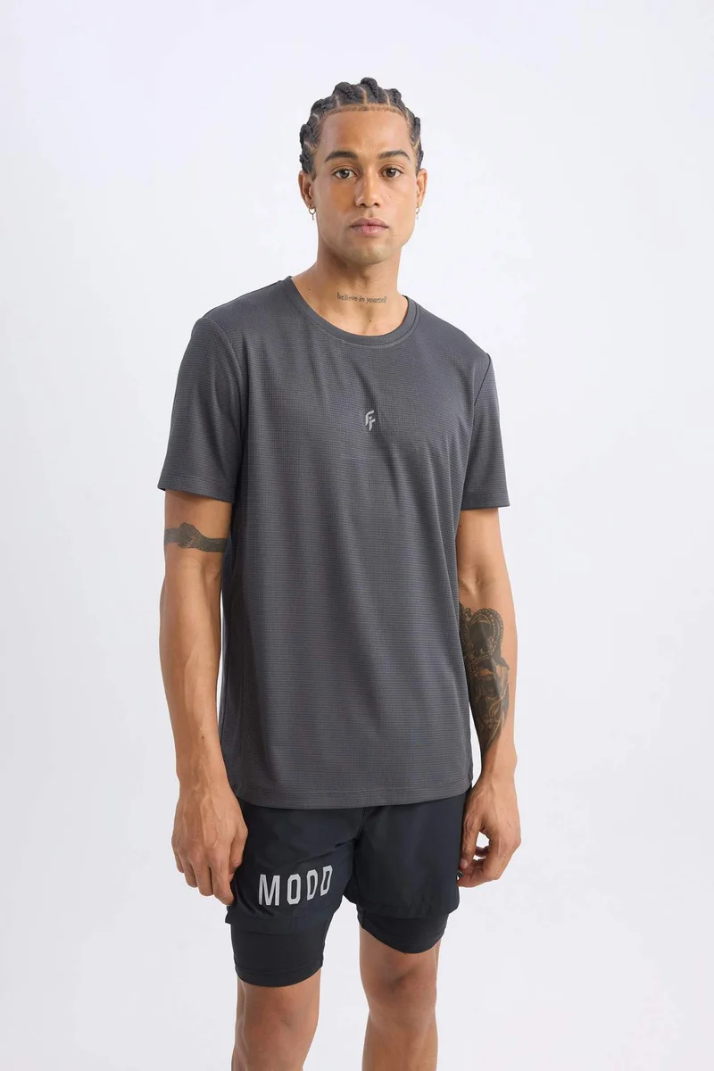 ديفاكتو DeFactoFit Slim Fit Crew Neck Printed Sports T-Shirt