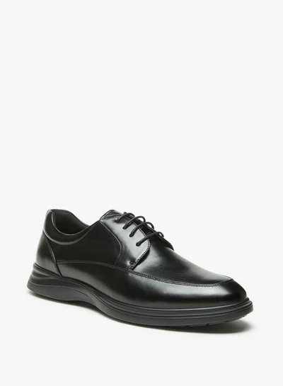 لو كونفورت Men's Solid Derby Shoes with Lace-Up Closure