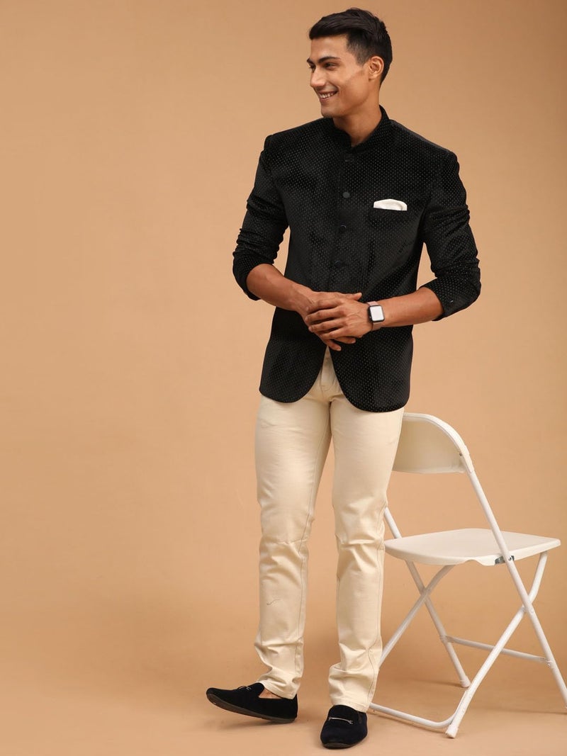 VASTRAMAY Men's Black Velvet Jodhpuri | Velvet Polka Dot Jodhpuri Coat. The Threads of The Fabric Is Woven Tightly And Has A Long Lasting Sheen, This Jodhpuri Is Deservingly Called Prince Coat. - Image 5