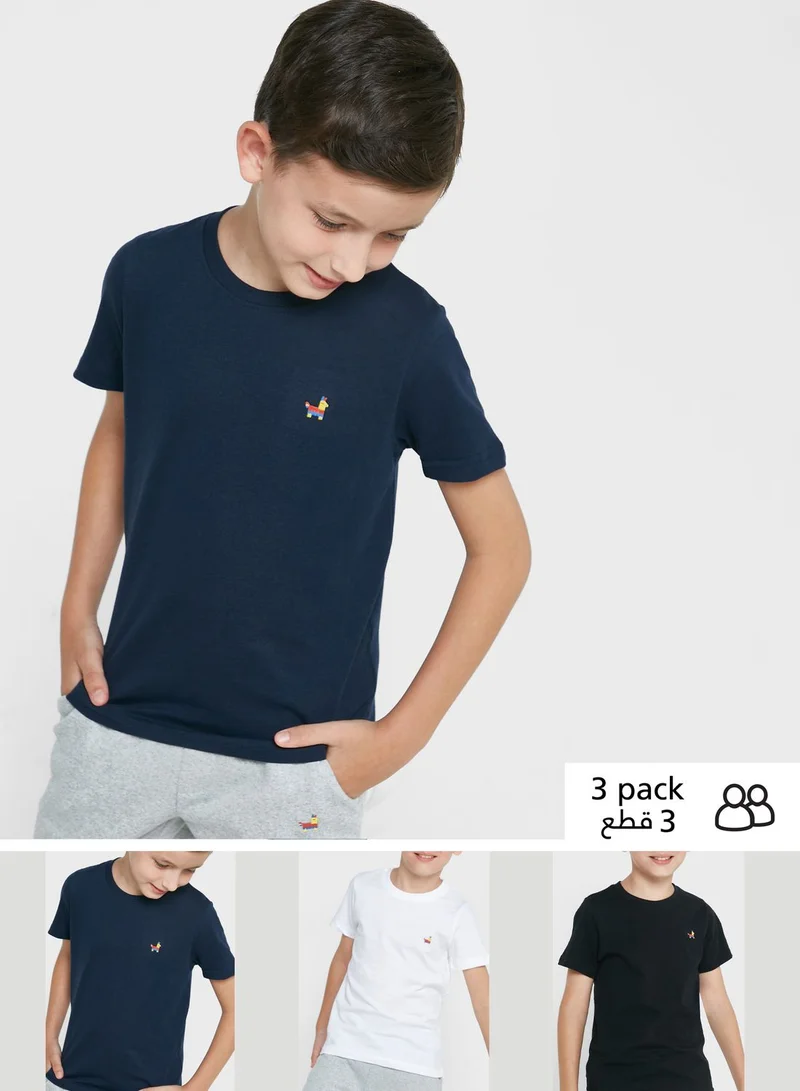 Pinata Logo Solid T-Shirts Pack Of 3