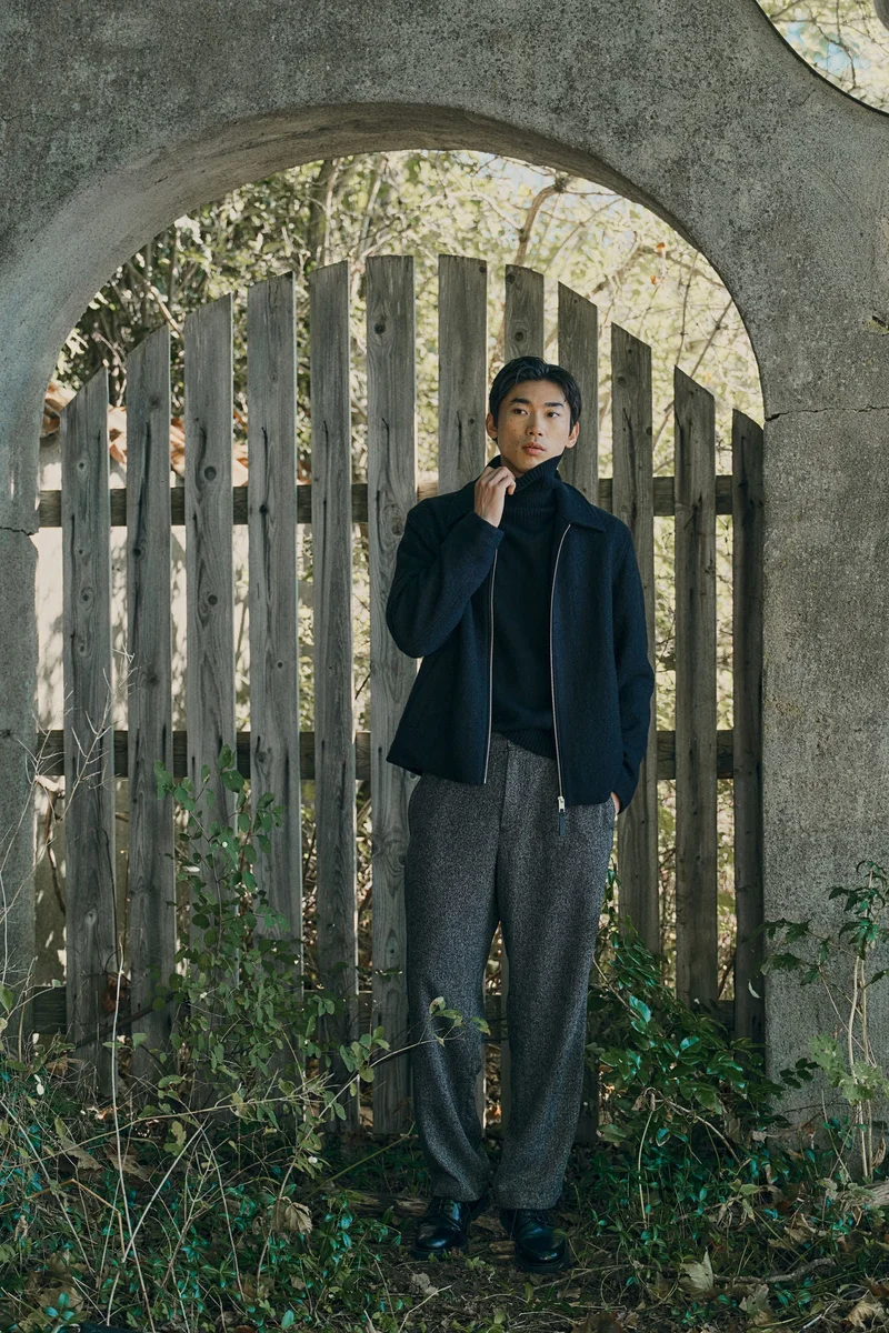 H&M Relaxed Fit Twill Trousers