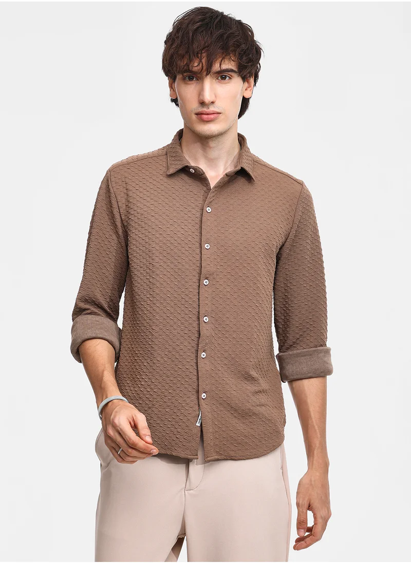 Campus Sutra Men's Chocolate Brown Cubic-Textured Shirt
