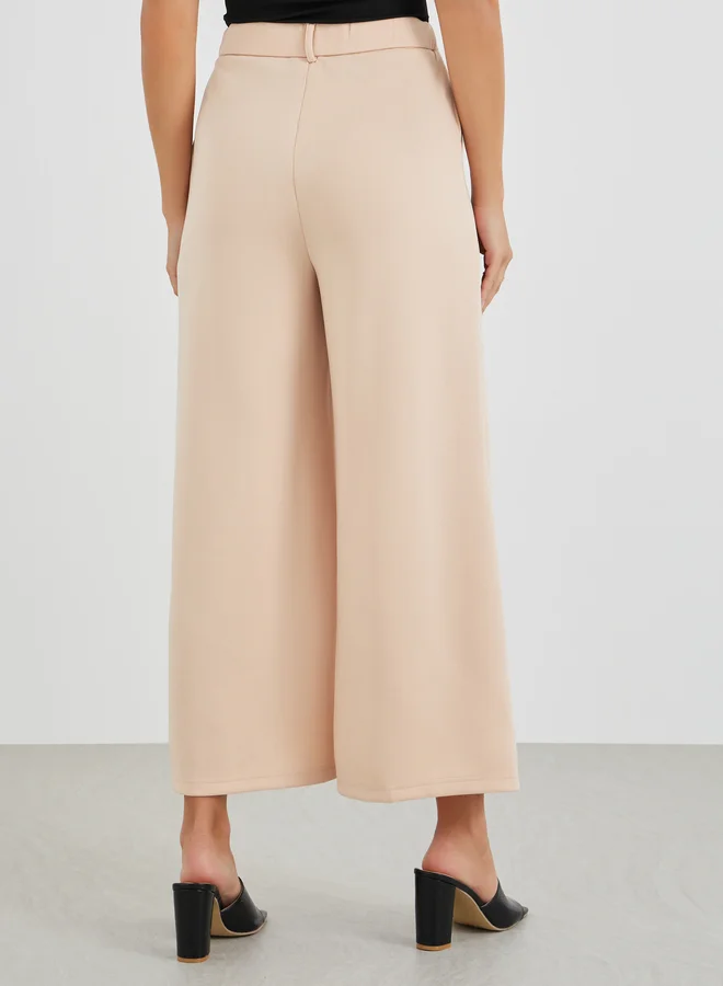 Styli Styli Mid Rise Wide Leg Trousers