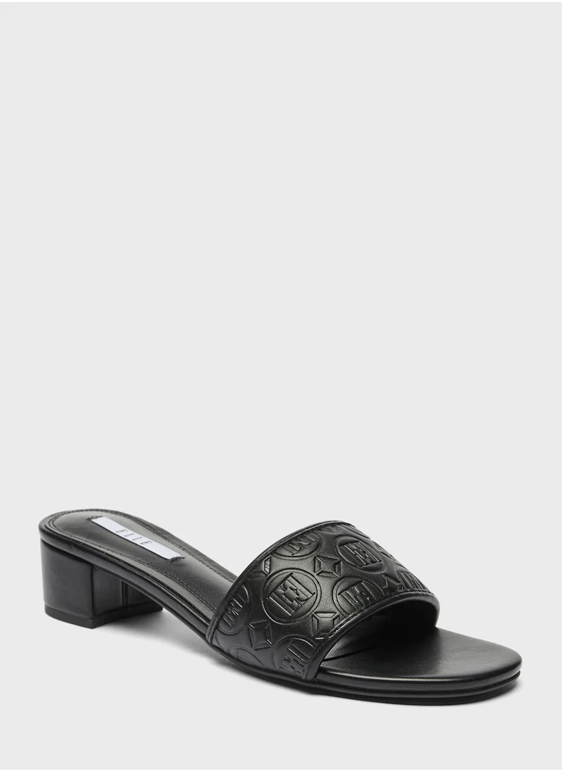 ايل Single Strap Low Heel Sandals